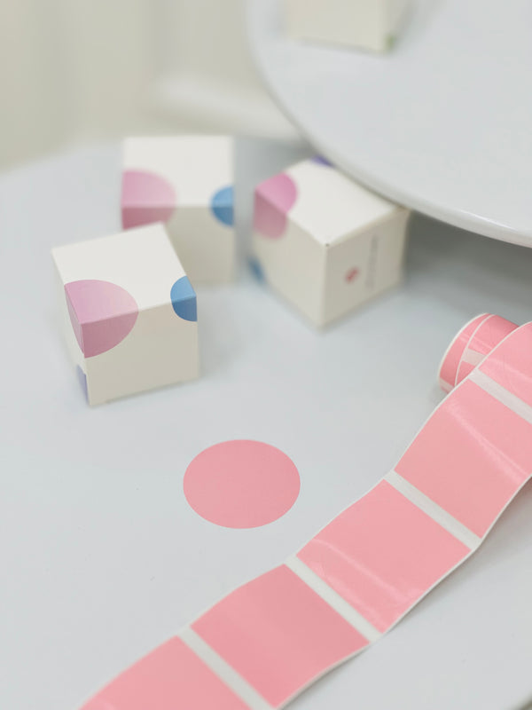 ليبيل دائري باللون الوردي