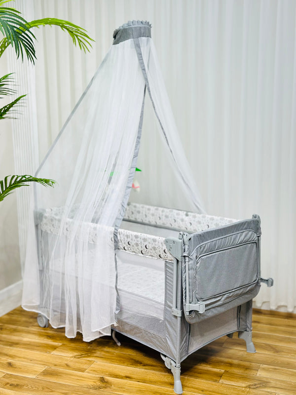 سرير اطفال احريلاك